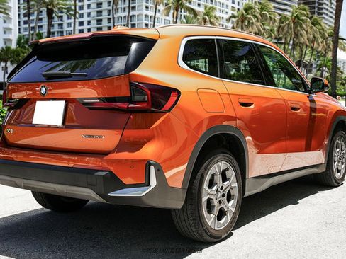 Used 2023 BMW X1 xDrive28i AWD/4WD image 8
