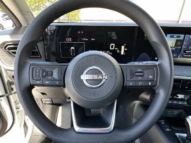 Used 2026 Nissan Kicks SV w/ SV Premium Package AWD/4WD image 12