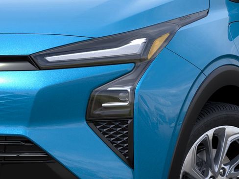 New 2027 Chevrolet Bolt LT w/ Comfort Package FWD image 10