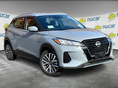 New 2024 Nissan Kicks SV
