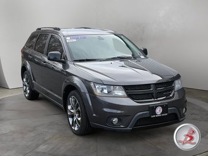 Used 2019 Dodge Journey SE w/ Blacktop Package