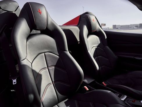 Used 2019 Ferrari 488 Spider Base image 41