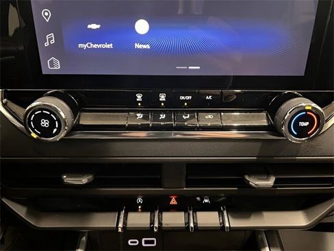 Certified 2023 Chevrolet Colorado Trail Boss w/ Technology Package image 24