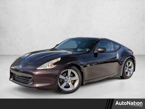 Used 2010 Nissan 370Z Touring image 1