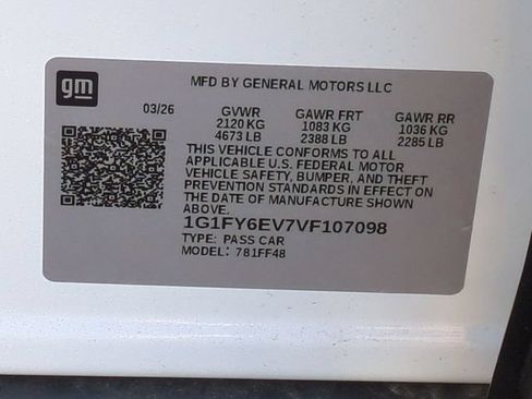 New 2027 Chevrolet Bolt LT w/ Comfort Package FWD image 33