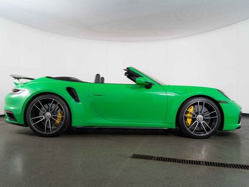 Used 2021 Porsche 911 Turbo S image 9