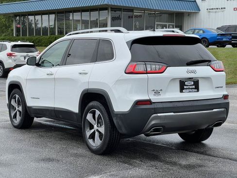 Used 2019 Jeep Cherokee Limited AWD/4WD image 7