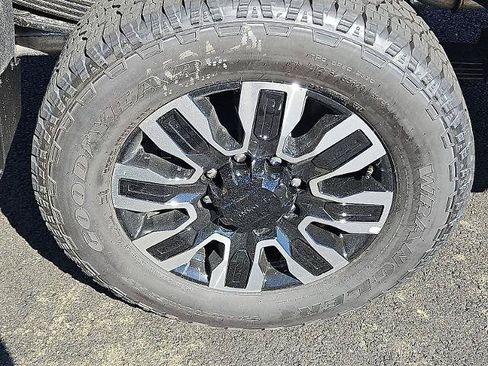 New 2026 GMC Sierra 2500 Denali Ultimate AWD/4WD image 7