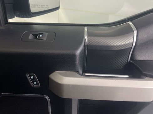 Used 2018 Ford F150 Lariat image 60