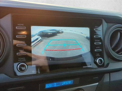 Used 2021 Toyota Tacoma SR image 18