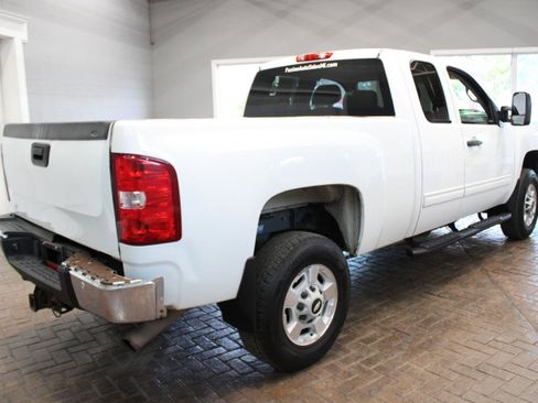 Used 2012 Chevrolet Silverado 2500 LT w/ Convenience Package AWD/4WD image 7
