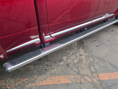 Used 2018 RAM 1500 Limited image 11