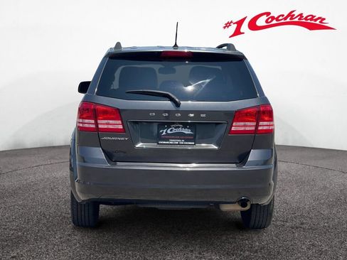 Used 2019 Dodge Journey SE FWD image 25