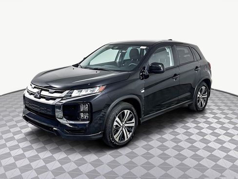 Used 2024 Mitsubishi Outlander Sport 2.0 ES image 4