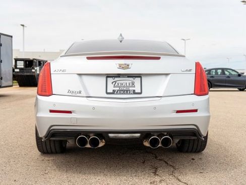Used 2017 Cadillac ATS V w/ Luxury Package RWD image 6