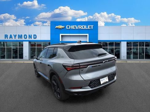 New 2026 Chevrolet Equinox EV RS AWD/4WD image 6