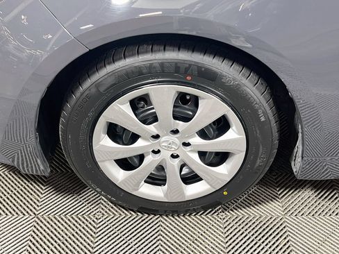 Certified 2025 Toyota Corolla LE FWD image 27