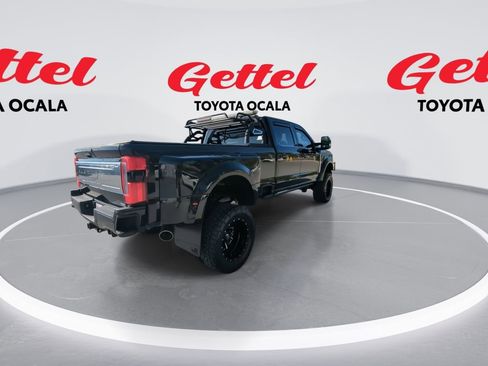 Used 2024 Ford F350 Platinum image 4