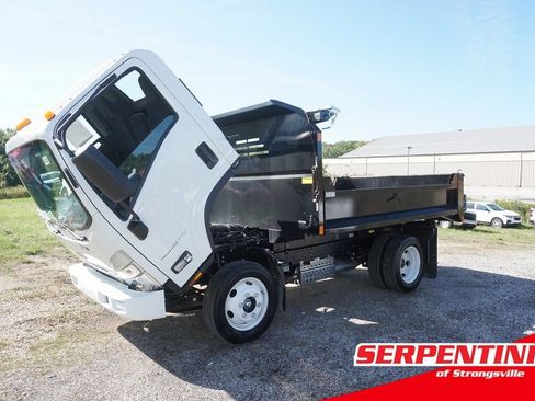 New 2025 Chevrolet Low Cab Forward RWD image 30