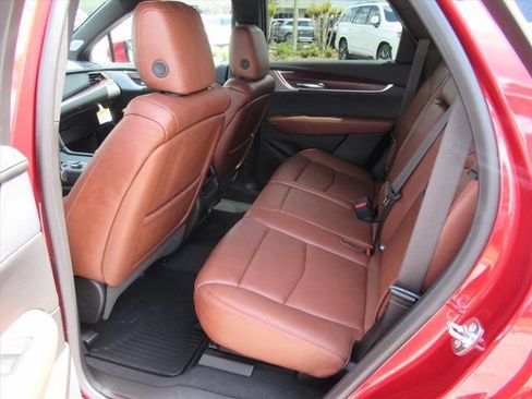 New 2026 Cadillac XT5 Premium Luxury w/ Driver Assist Package FWD image 33