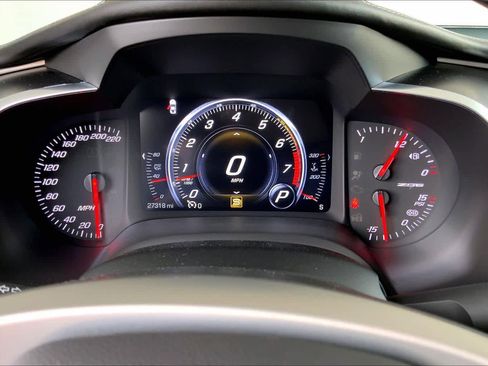 Used 2016 Chevrolet Corvette Z06 w/ 3LZ Preferred Equipment Group RWD image 24