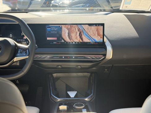 Certified 2025 BMW X3 xDrive30i image 23