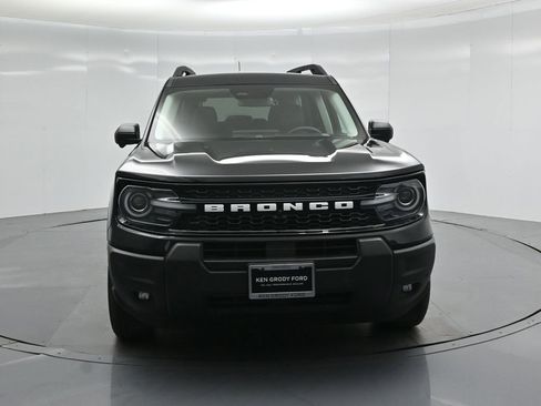 Certified 2025 Ford Bronco Sport Outer Banks w/ Outer Banks Tech Package+ AWD/4WD image 55