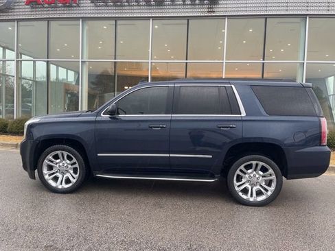 Used 2019 GMC Yukon SLT w/ Premium Edition image 8