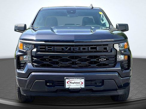 Used 2023 Chevrolet Silverado 1500 Custom AWD/4WD image 3