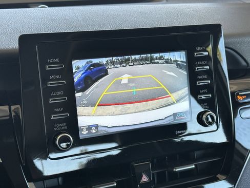 Used 2024 Toyota Camry SE FWD image 16