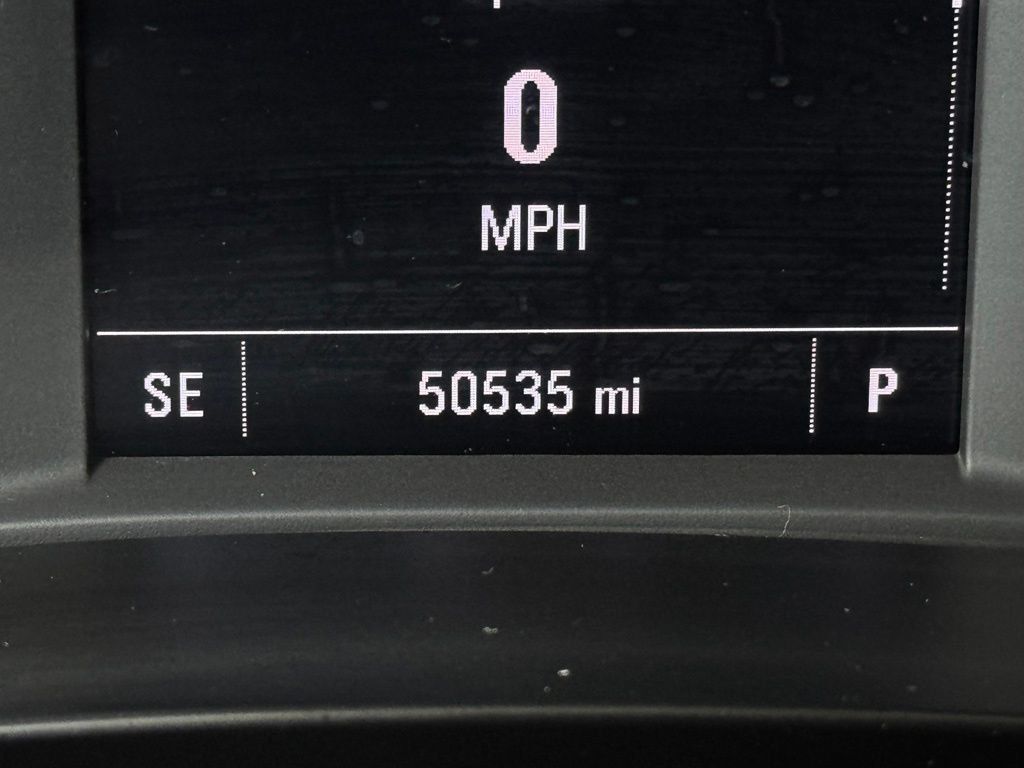 Used 2025 Chevrolet Malibu LT FWD image 5
