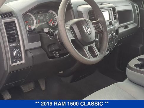 Used 2019 RAM 1500 Express w/ Express Value Package AWD/4WD image 11