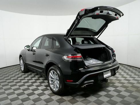 New 2026 Porsche Macan AWD image 34