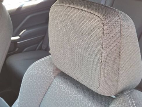 Certified 2025 Toyota 4Runner SR5 AWD/4WD image 13