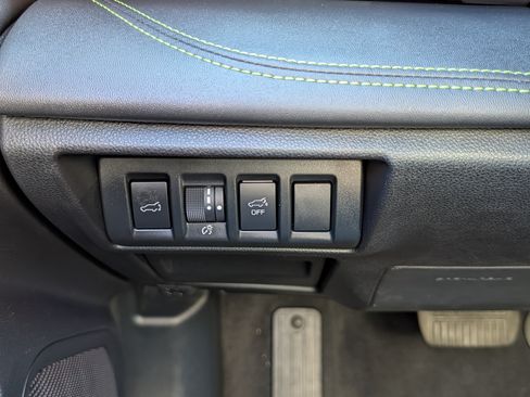 Certified 2025 Subaru Outback Onyx Edition AWD/4WD image 26