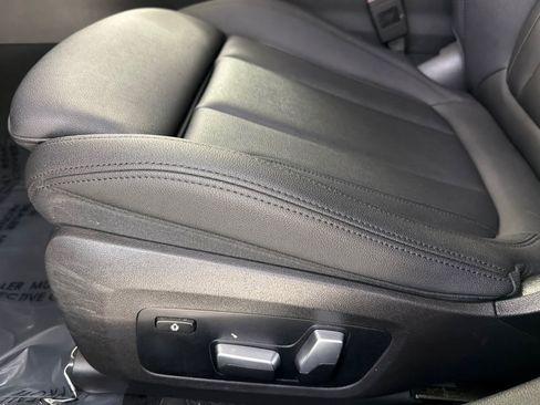 Used 2021 BMW 330i Sedan w/ Driving Assistance Package RWD image 15