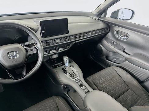Certified 2026 Honda HR-V Sport image 28