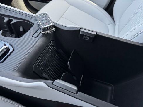 New 2026 Jeep Cherokee Limited image 21