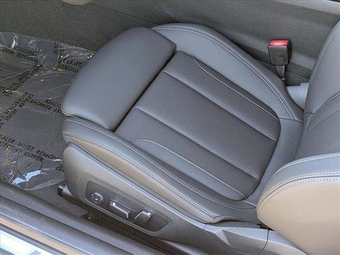 New 2026 BMW 430i Coupe w/ M Sport Package image 4