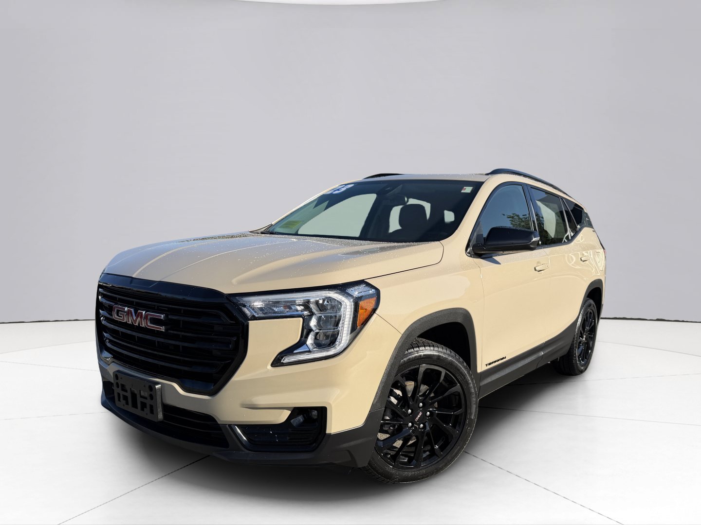 Used 2023 GMC Terrain SLT w/ Elevation Edition AWD/4WD image 1