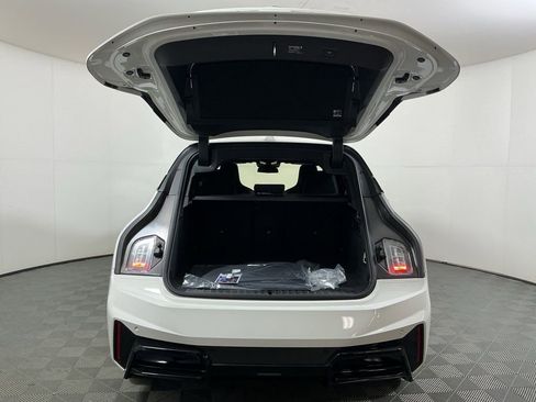 New 2026 BMW iX xDrive45 w/ M Sport Package image 28