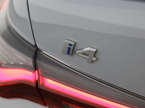 Used 2023 BMW i4 eDrive40 w/ M Sport Package image 49