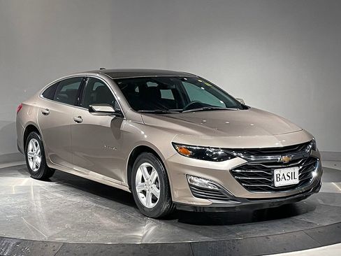 Used 2024 Chevrolet Malibu LS image 35