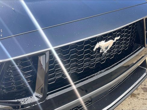 Used 2025 Ford Mustang GT image 34