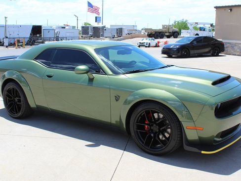 Used 2018 Dodge Challenger SRT Demon RWD image 5