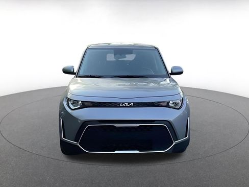 Used 2025 Kia Soul LX w/ LX Technology Package image 4