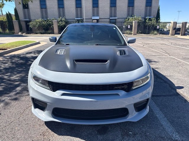 Used 2022 Dodge Charger SRT Hellcat w/ Harman/Kardon Audio Group RWD image 2