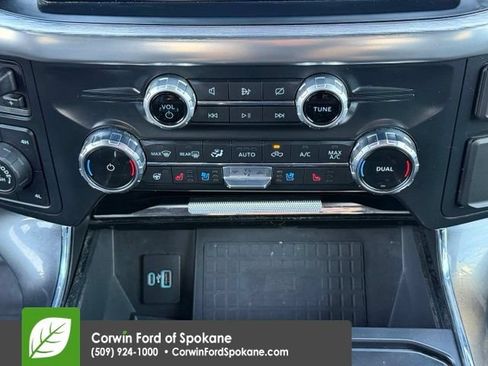 Used 2022 Ford F150 Lariat w/ Equipment Group 502A High AWD/4WD image 32