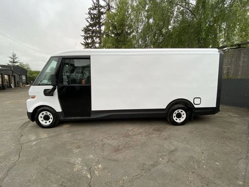 Used 2024 Chevrolet Brightdrop 600 w/ Battery Pack, Max Range AWD/4WD image 3