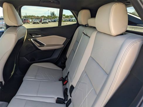 Used 2025 BMW X2 xDrive28i image 20